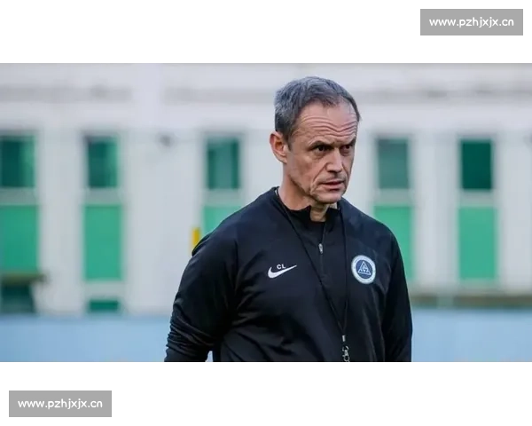 拉坦齐奥战术破解斯卢茨基，新鹏城针对性打法显成效