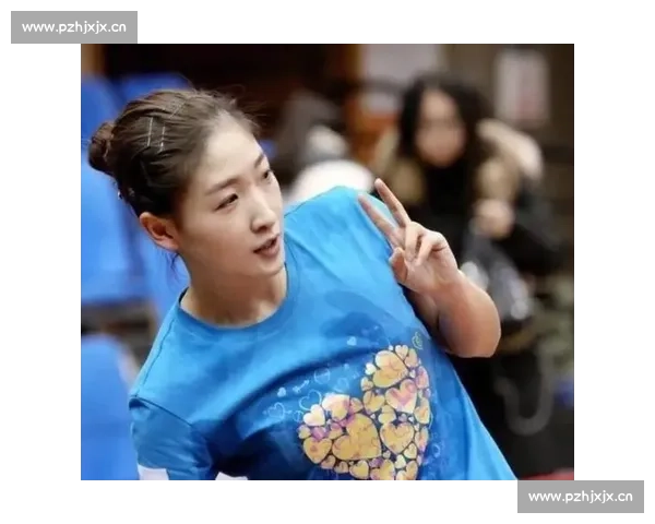 刘诗雯“柔中带刚”的弧圈球，为何总能打穿对手的防线